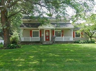 39 W Schaaf Rd, Independence, OH 44131