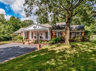 15 Fielding Rd, Saint Louis, MO 63124