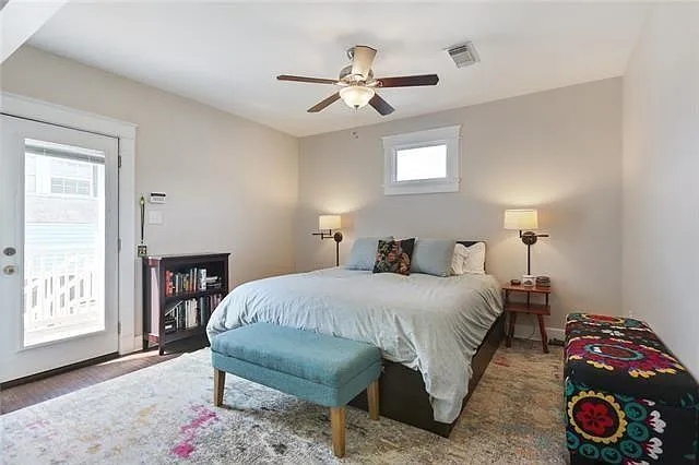 4322 Jena St — Photo 9