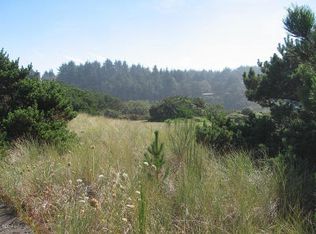 6390 SW Arbor Dr, Newport, OR 97366