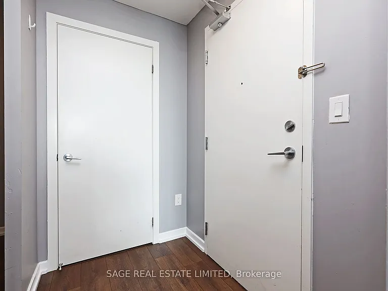 66 Forest Manor Rd #413 — Photo 2