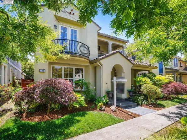 320 Hollister Ave, Alameda, CA 94501