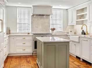 108 Prospect Hill St, Newport, RI 02840