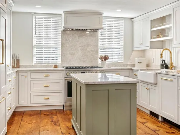 108 Prospect Hill St, Newport, RI 02840