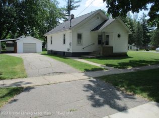 609 S Church St, Saint Johns, MI