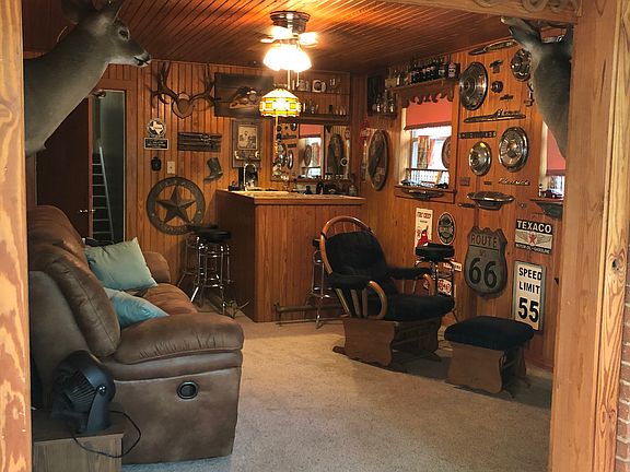 Bar area
