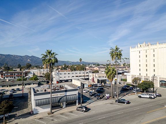 4th image of 1013 S Brand Blvd