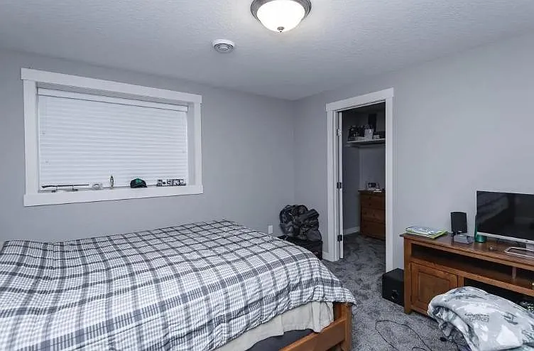 lower bedroom 1