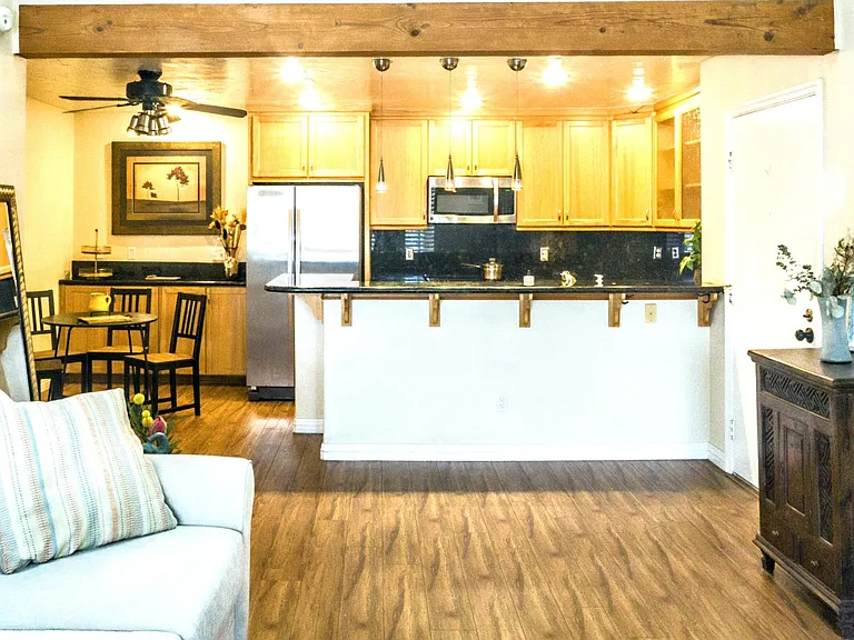 3591 Ruffin Rd — Photo 6