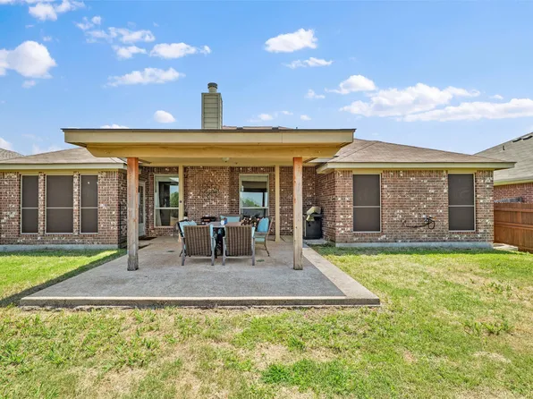 9116 Arlene Dr, White Settlement, TX 76108