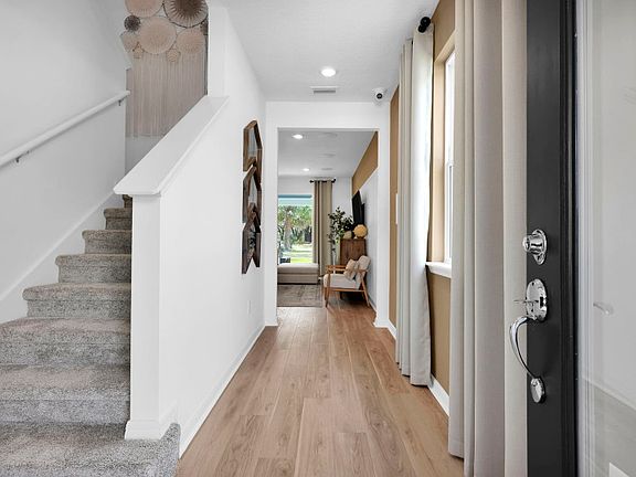 Trailside Select Entryway