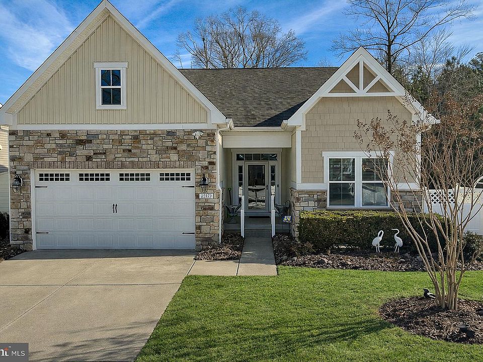 1st image of 21379 N Acorn Way