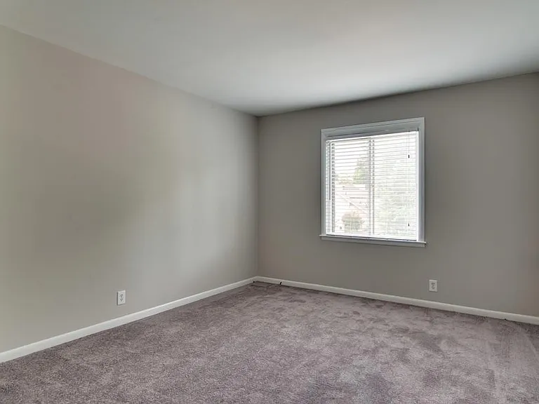 2020 Beech Ave #C19 — Photo 10