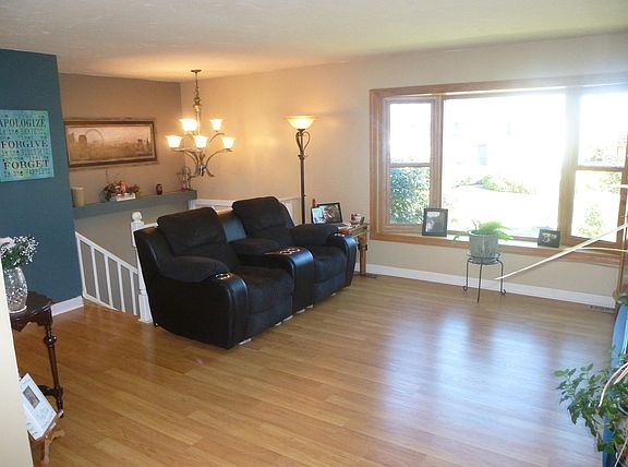 3rd image of 1824 Gregory Ave