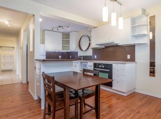 860 W Midridge Dr SE #523, Calgary, AB T2X1K1