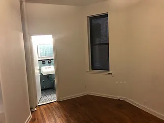Rented by Eric Goodman Realty Corp