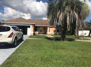 807 Mendoza Dr, Kissimmee, FL 34758