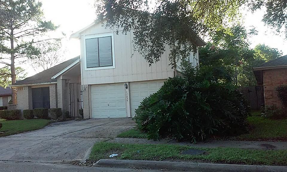 1st image of 17234 Artwood Ln