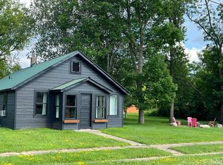 411 Cross Ave NE, Crosby, MN 56441