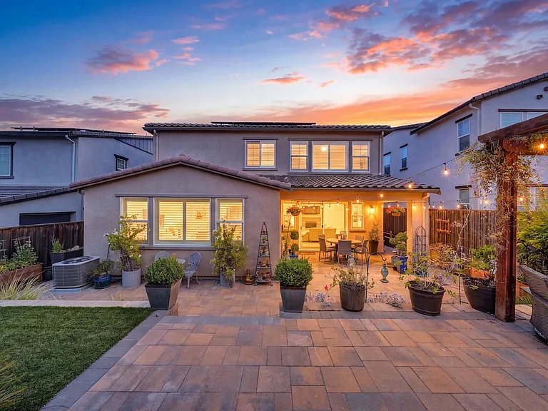6971 Kirigin Way — Photo 26