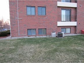 1st image of 115 Abbott Farm Ln