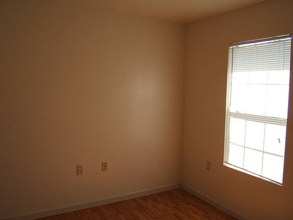 5th image of 2621B Saint Joseph St