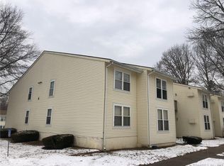 949 Pleasant Valley Rd APT 4-3, Bethel, CT 06801