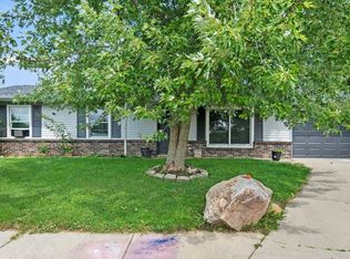1516 Greystone Ct, Kendallville, IN