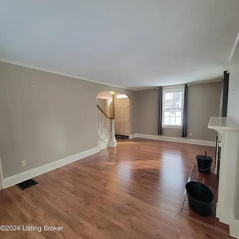 210 Arterburn Dr — Photo 9