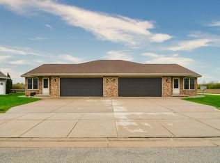 3593 Satellite Ln, Green Bay, WI 54311