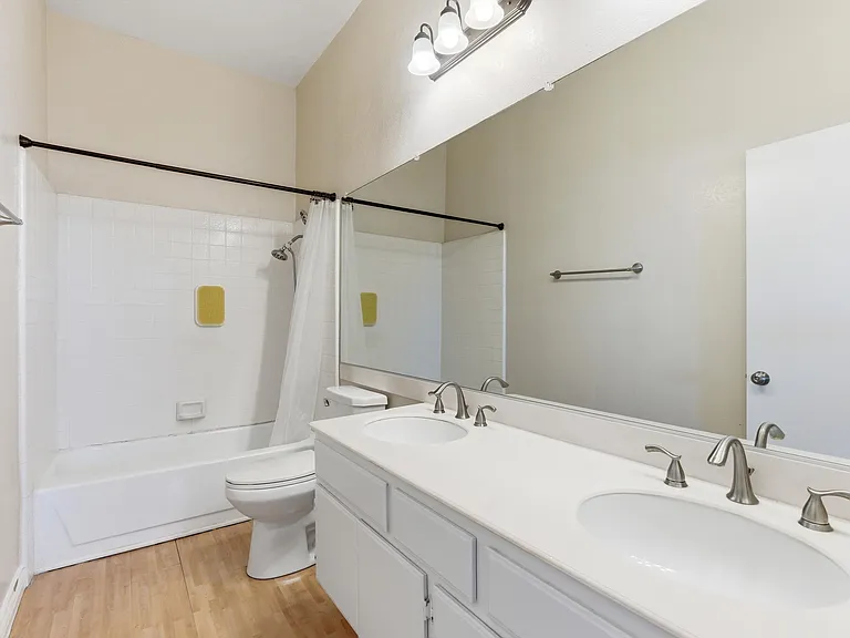 24409 Hillsdale Ave #9 — Photo 2
