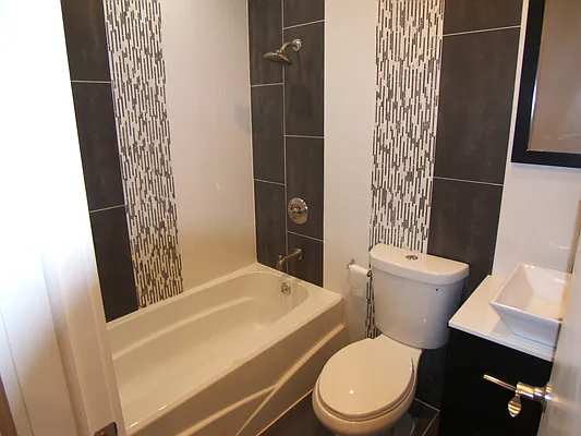 Rented by Joel Weisz, LREB | media 3