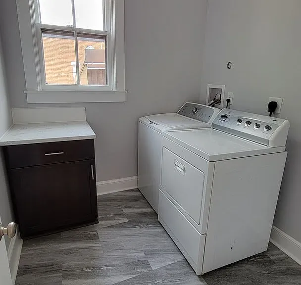 17 E 3rd St #2 — Photo 10