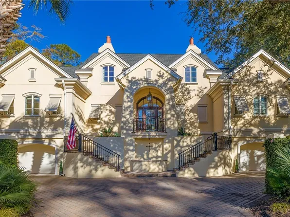 4 Coventry Ln, Hilton Head Island, SC 29928
