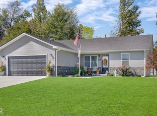 1867 Westbrook Dr, North Vernon, IN 47265