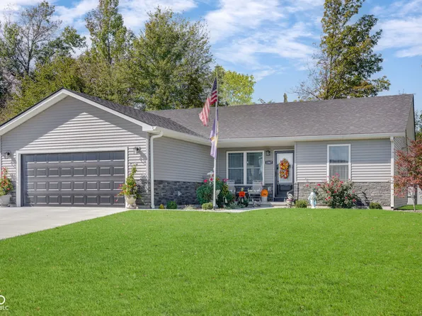 1867 Westbrook Dr, North Vernon, IN 47265