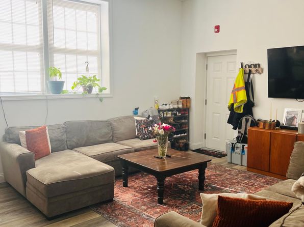 1028 Poquonnock Rd APT 17