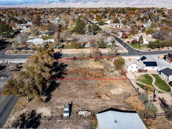 698 Sperber Ln, Grand Junction, CO 81506