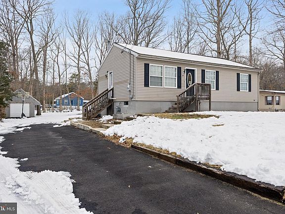 2nd image of 36 Walnut Rd