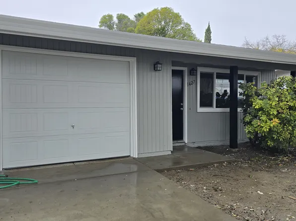 1427 Oak Ave, Davis, CA 95616