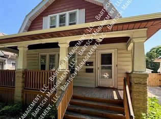 6517 Milwaukee Ave, Wauwatosa, WI 53213
