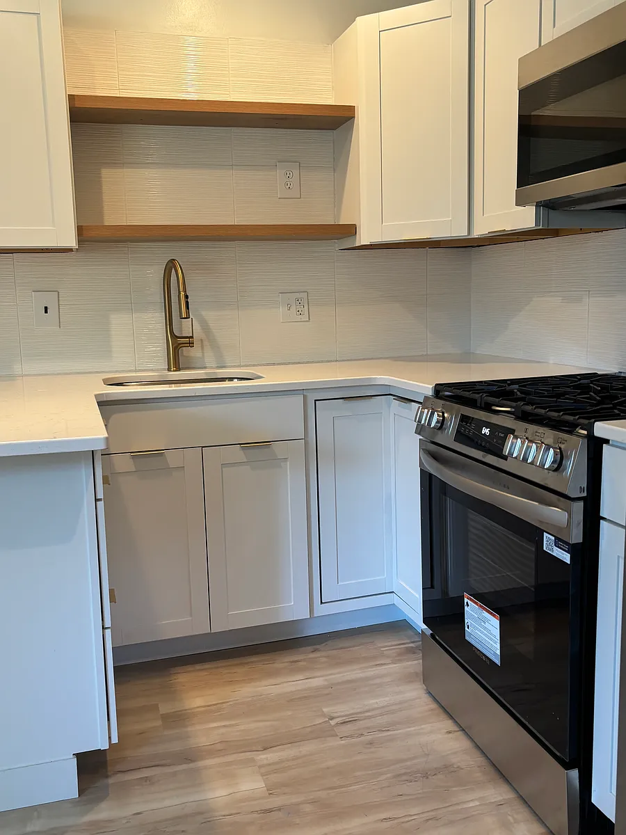 Building Photo - 3031 Racine Ave #3031