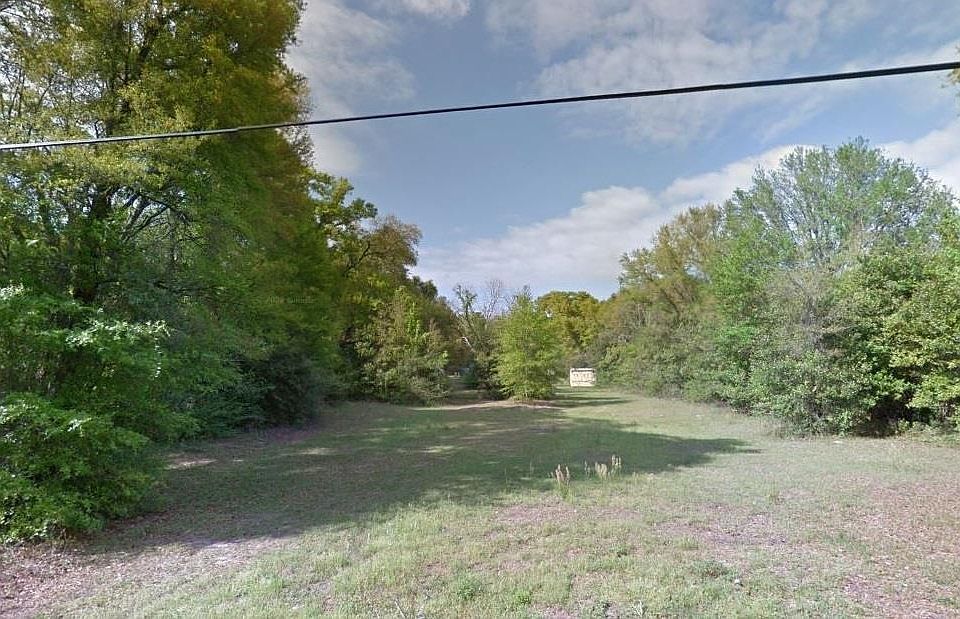 2nd image of 2200 Blk Frazier Dr