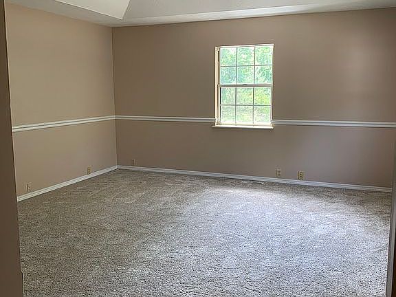 Master bed room