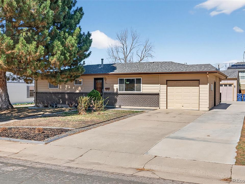 1st image of 1231 W Radcliff Avenue