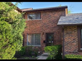 18W207 Kirkland Ln #207, Villa Park, IL 60181