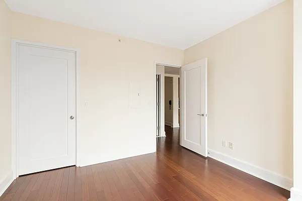 Rented by Nest Seekers International | media 19