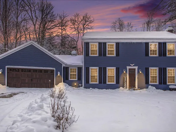 10982 E Cd Ave, Richland, MI 49083