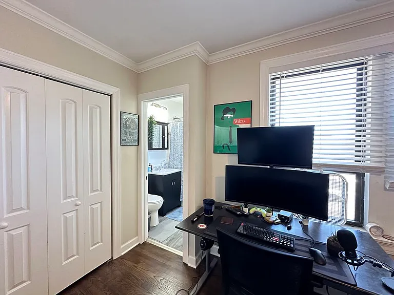 3345 N Marshfield Ave #204 — Photo 15