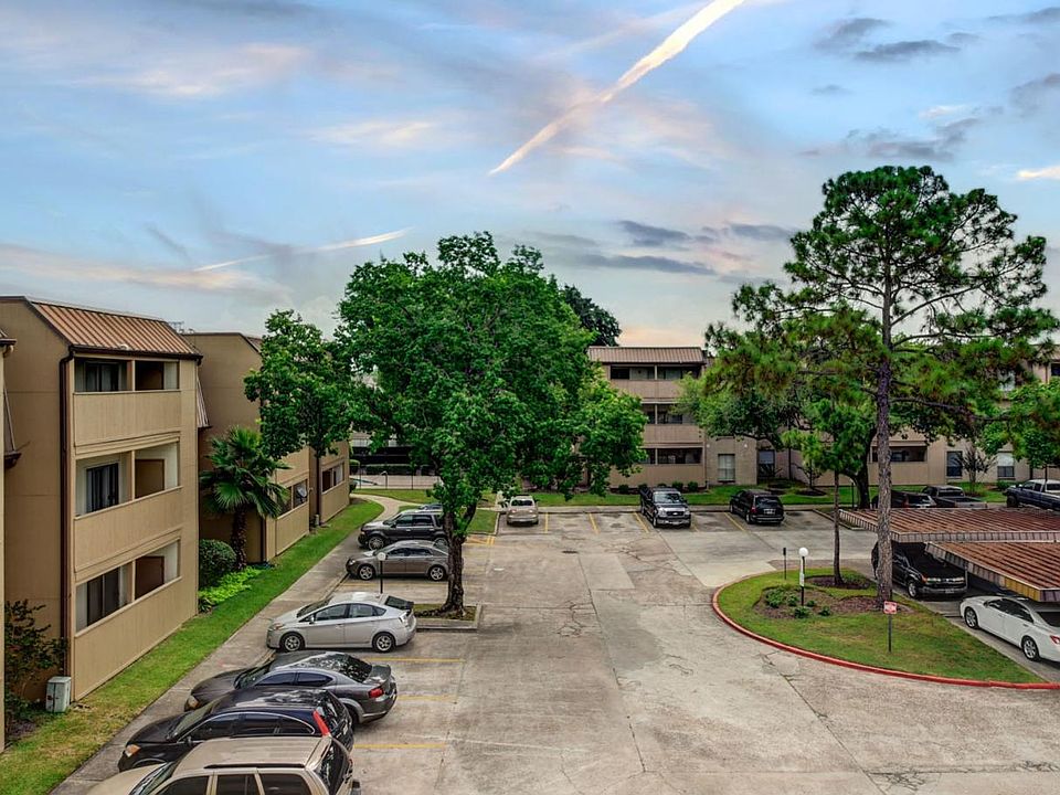 1st image of 8525 Hearth Dr APT 36